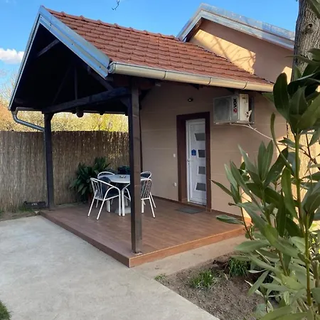 Mira Apartment