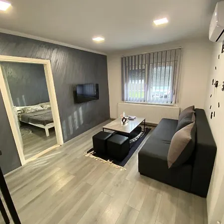 Mira Apartment